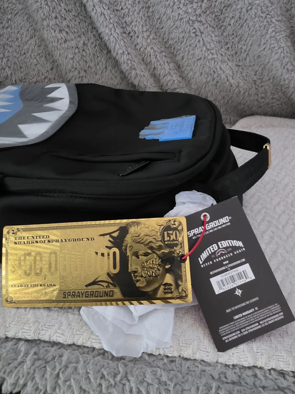 SHARK CENTRAL PASSPORT (BLUE) BACKPACK